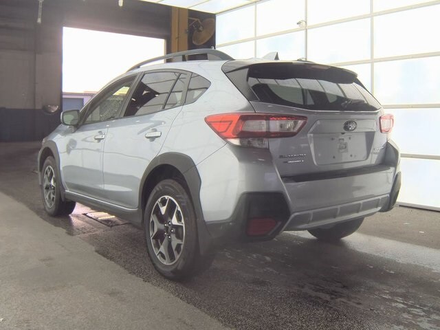 2019 Subaru Crosstrek 2.0i Premium photo 3