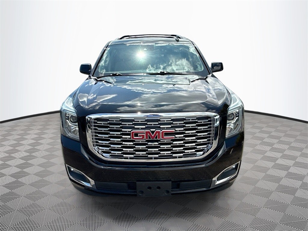 2020 Gmc Yukon Denali photo 2