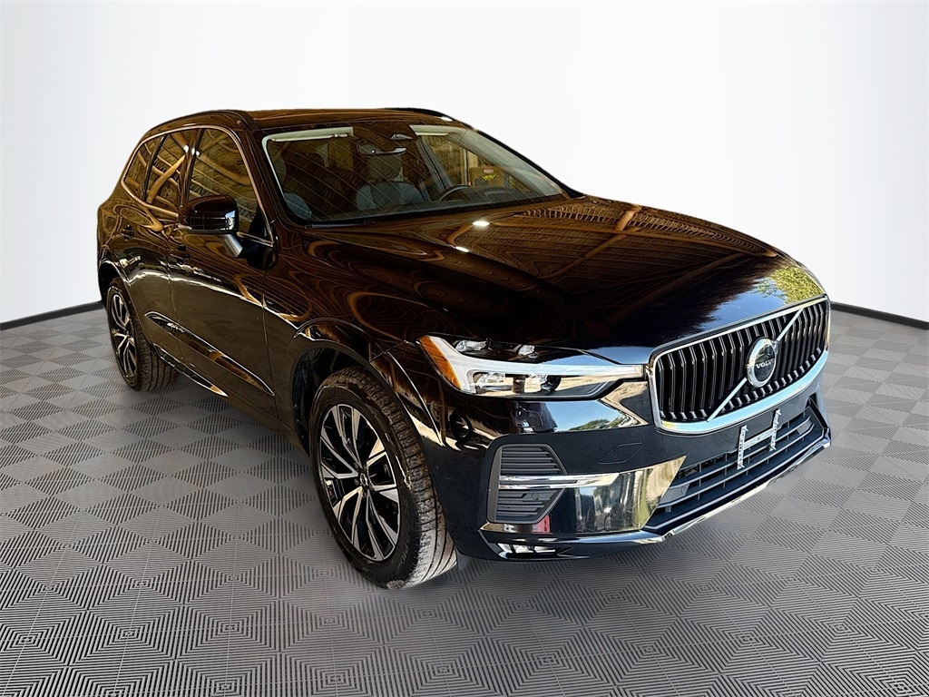 Used 2023 Volvo XC60 B5 Core SUV