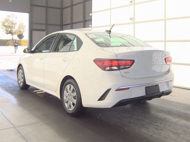2023 Kia Rio LX photo 4