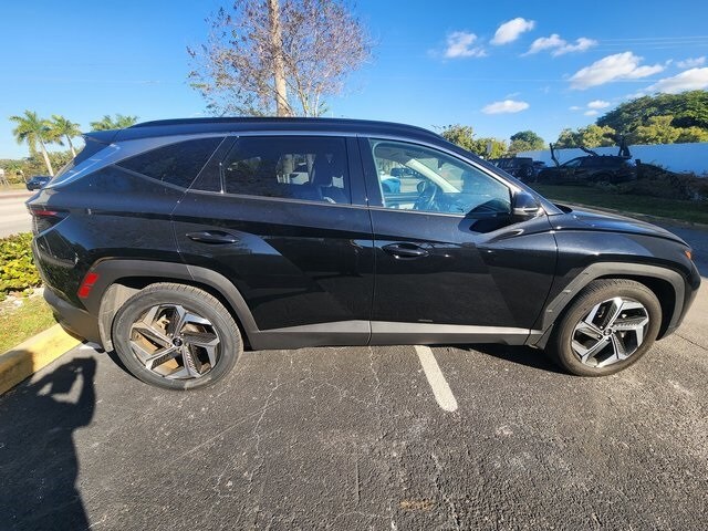 2023 Hyundai Tucson Limited photo 3