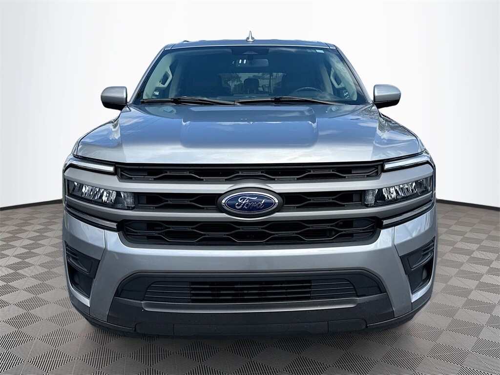 Used 2024 Ford Expedition XLT SUV