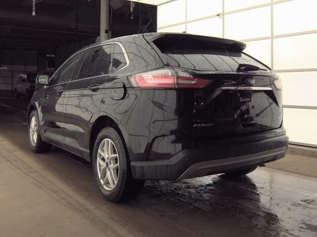 2023 Ford Edge SEL photo 4