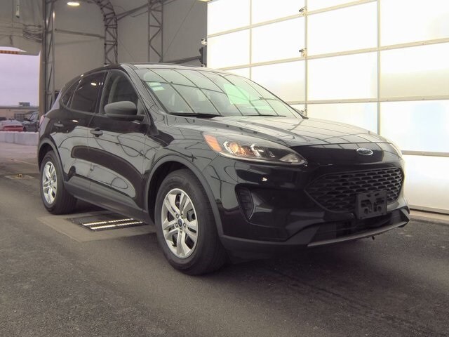 2020 Ford Escape S photo 2