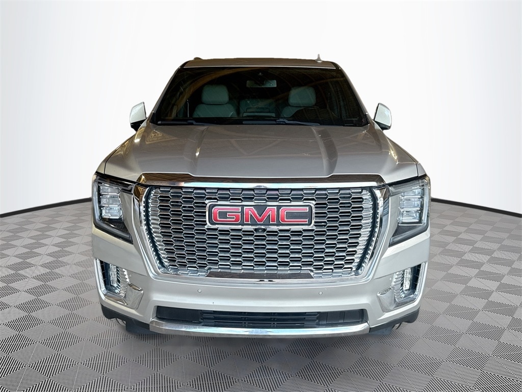 Used 2022 GMC Yukon SLT SUV