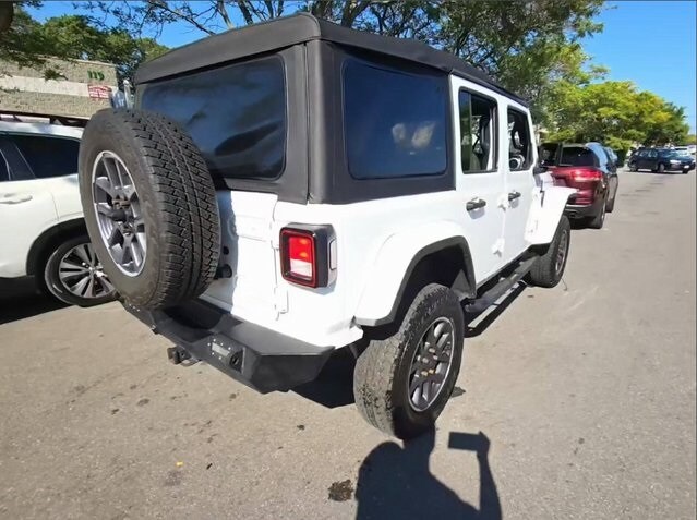 2021 Jeep Wrangler Unlimited Sport photo 2