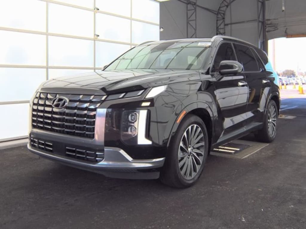 Used 2023 Hyundai Palisade Calligraphy SUV