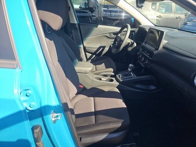 2023 Hyundai Kona SEL photo 4