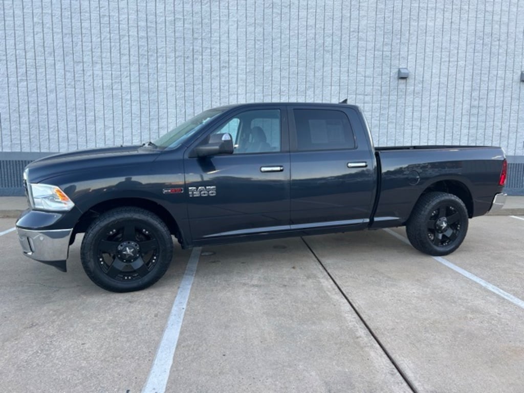 Used 2015 Ram 1500 SLT Truck Crew Cab