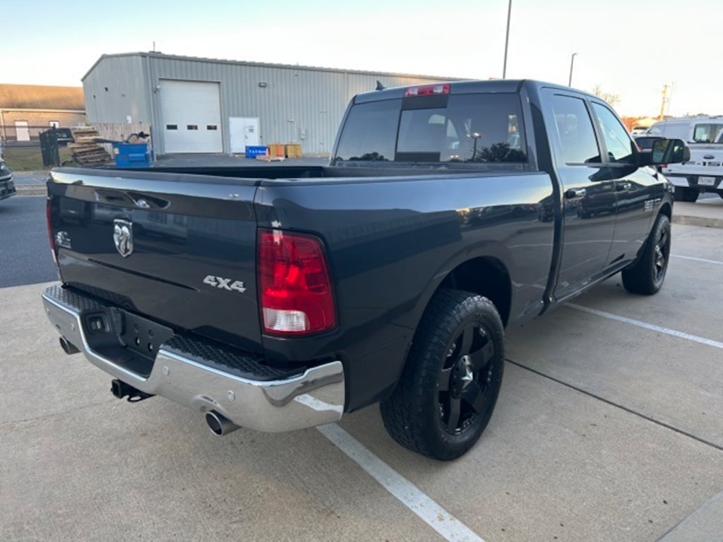 Used 2015 Ram 1500 SLT Truck Crew Cab