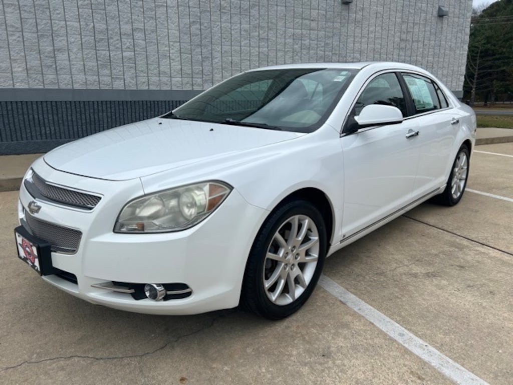 Used 2009 Chevrolet Malibu LTZ Sedan