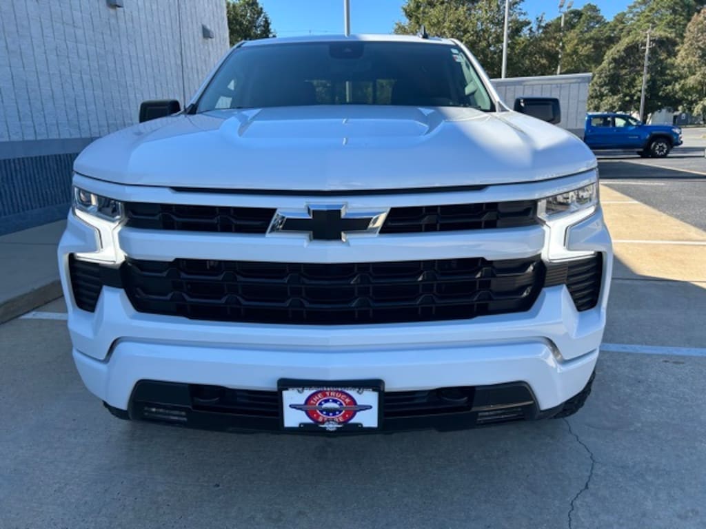 Used 2023 Chevrolet Silverado 1500 RST Truck