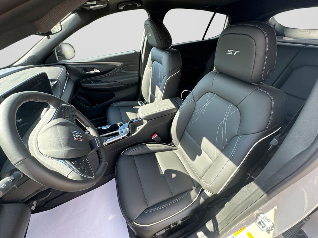 2026 Buick Envista Sport Touring - Photo 15