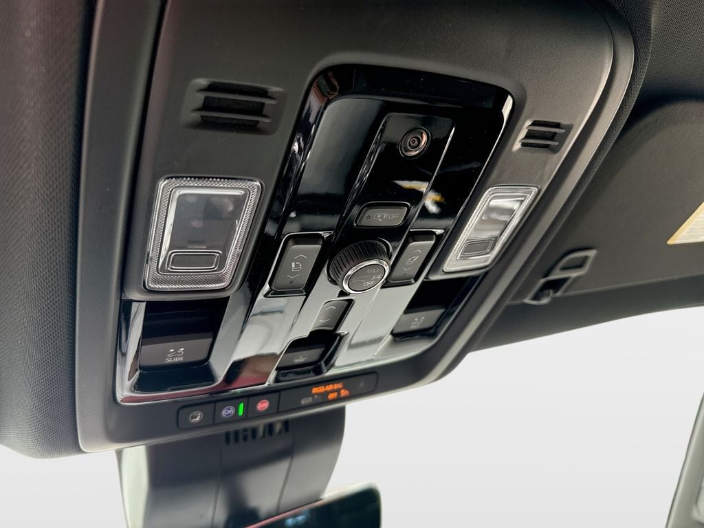 2026 GMC Yukon XL Elevation - Photo 24