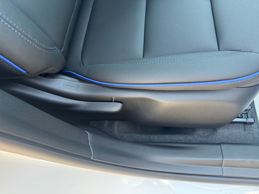 2025 Buick Envista Sport Touring - Photo 22