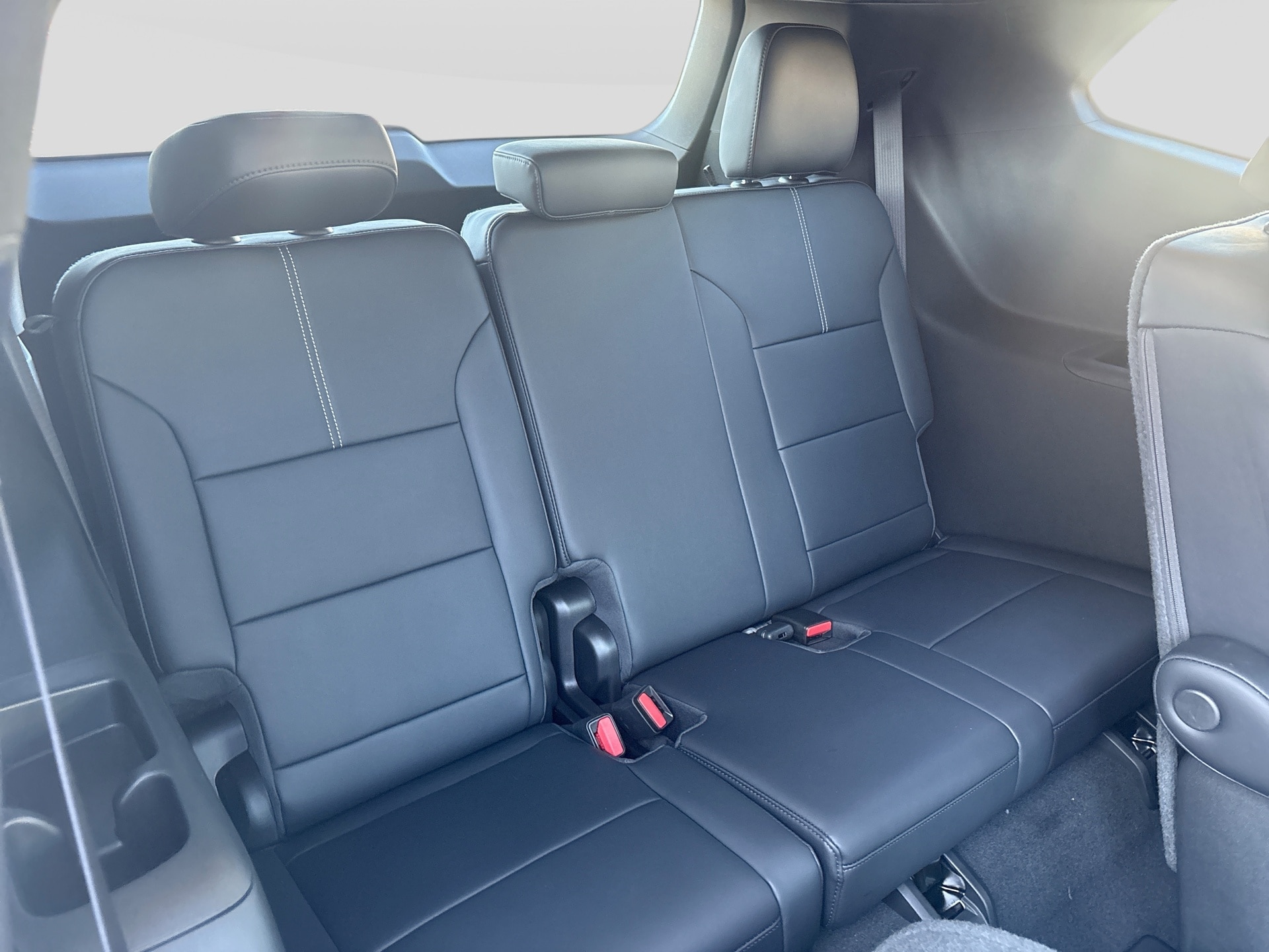 2027 GMC Acadia Elevation - Photo 33