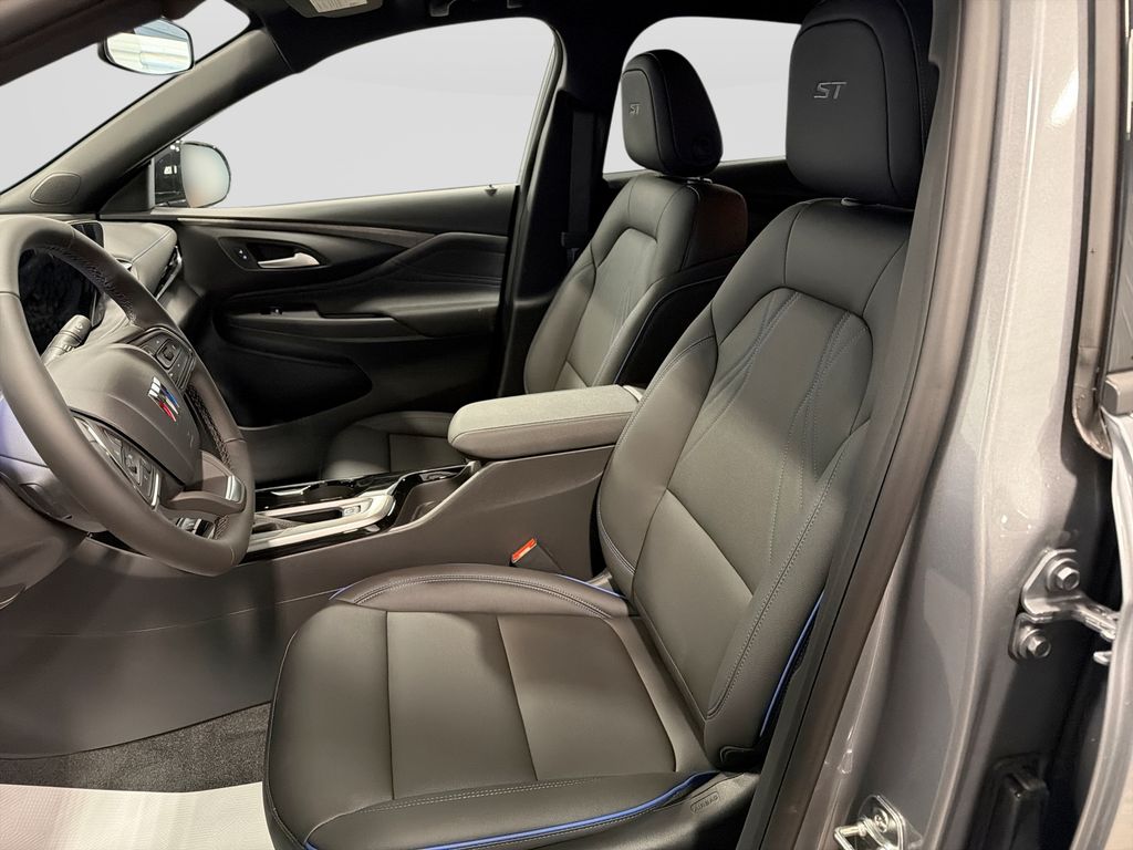 2026 Buick Envista Sport Touring - Photo 12