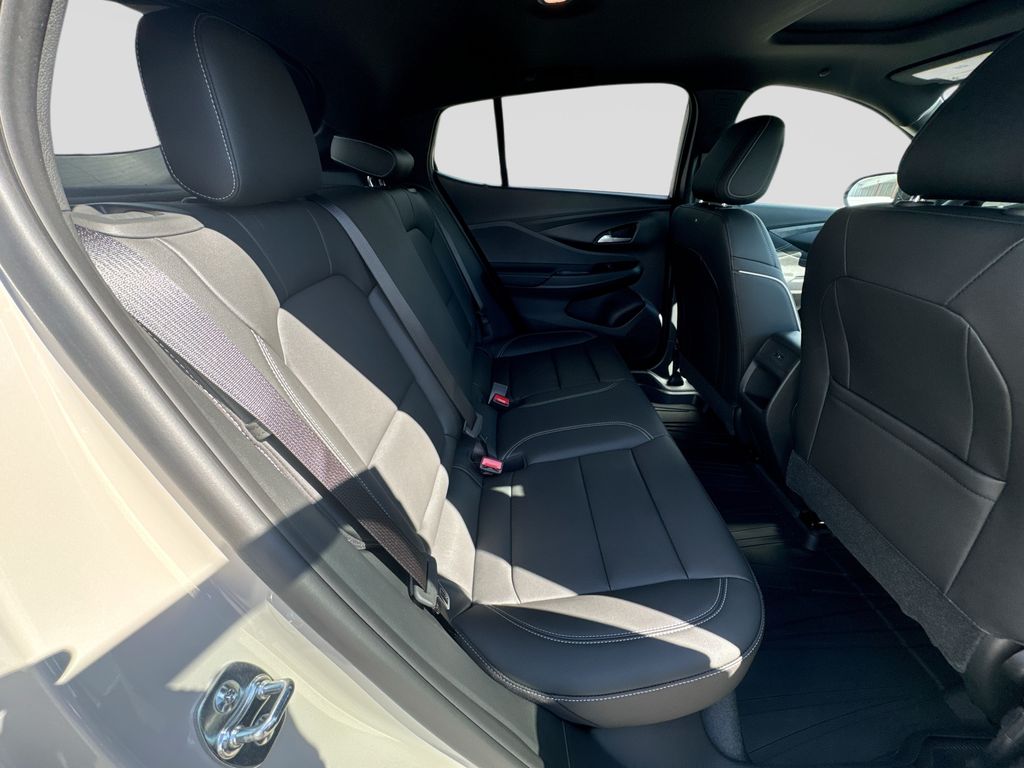2026 Buick Envista Sport Touring - Photo 30