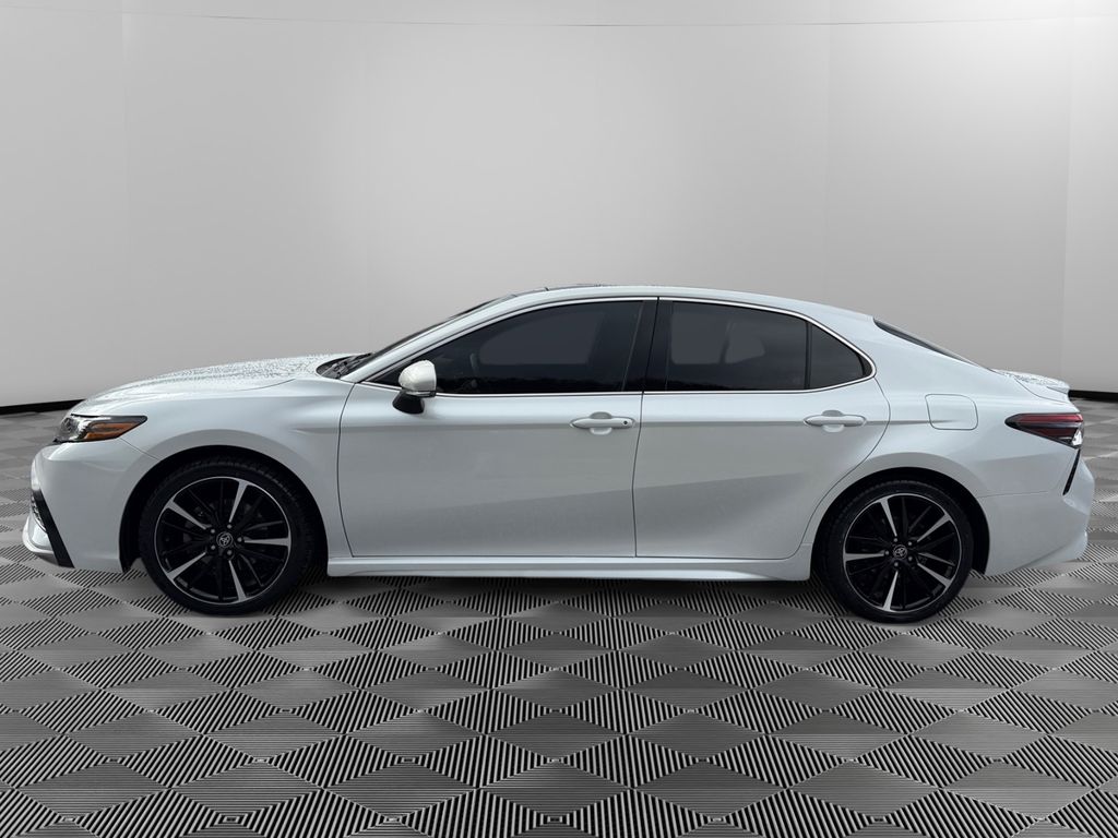 2022 Toyota Camry XSE photo 4