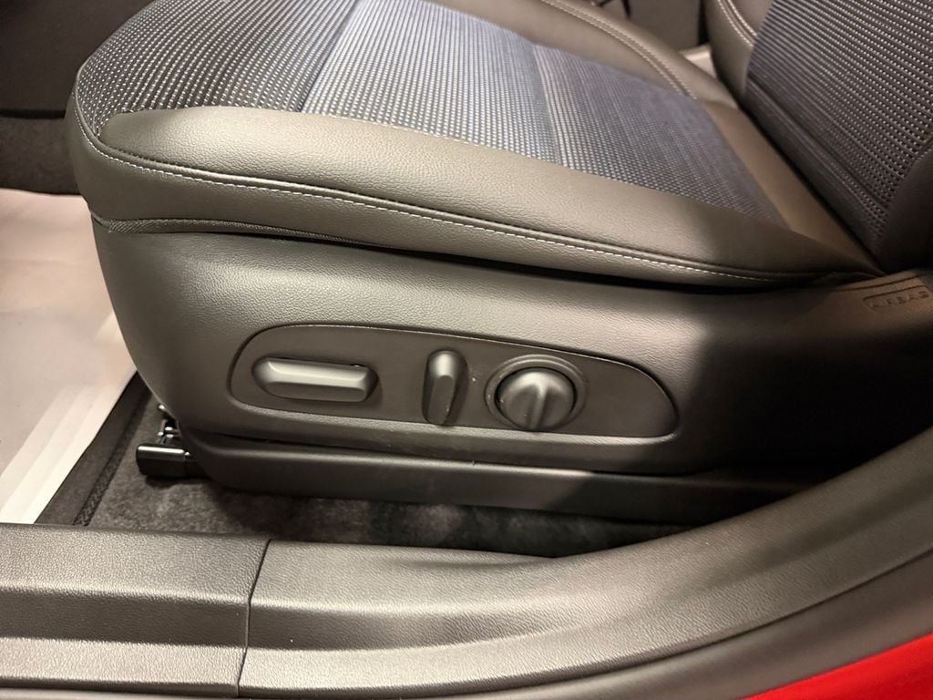 2026 Buick Envista Preferred - Photo 13
