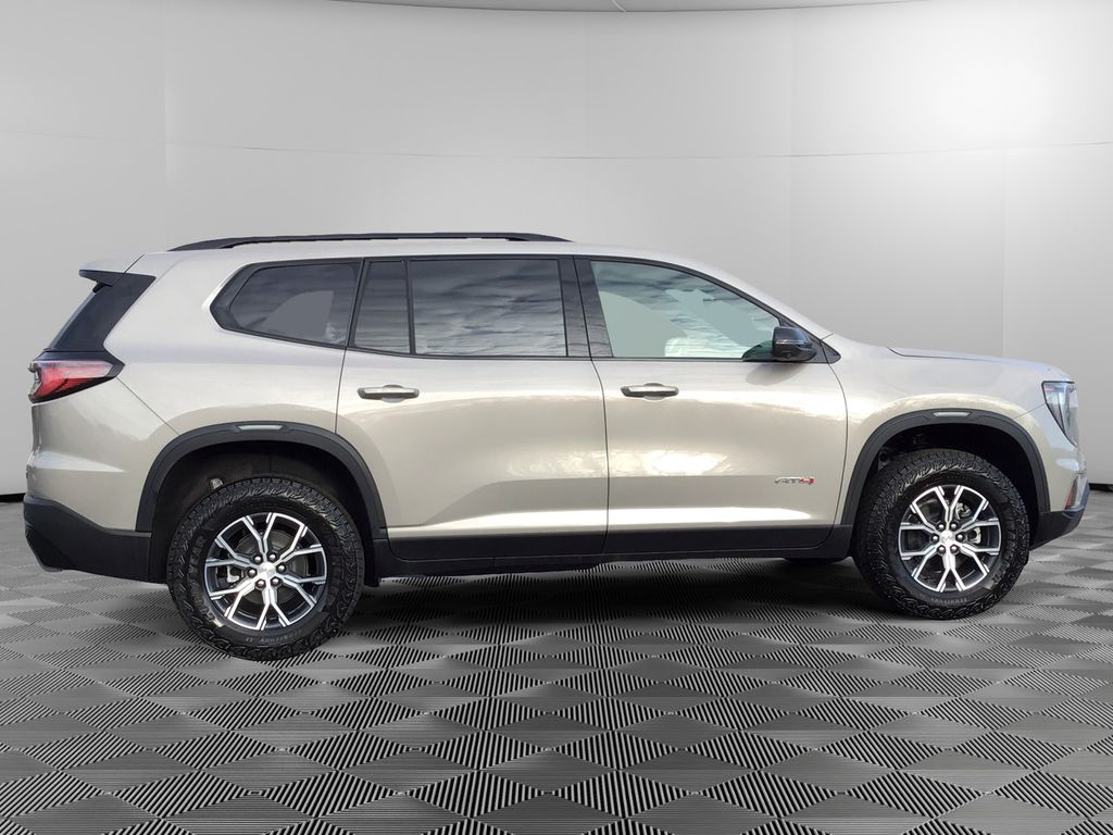 2026 GMC Acadia AT4 - Photo 8