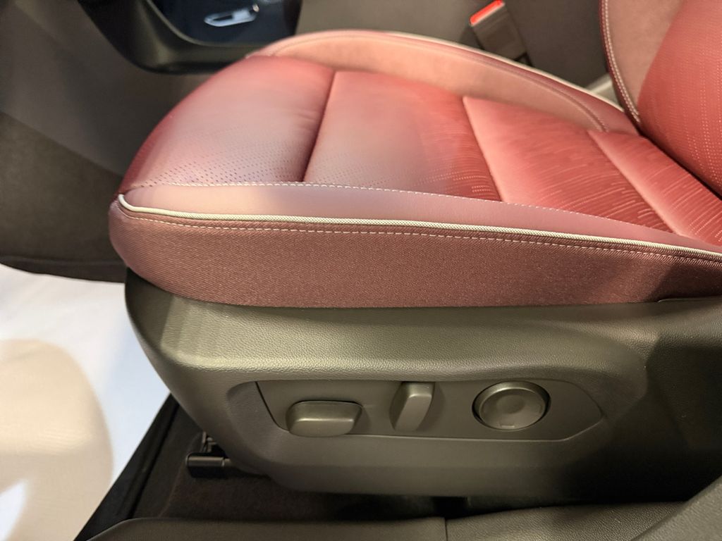 2026 Buick Envision Sport Touring - Photo 14