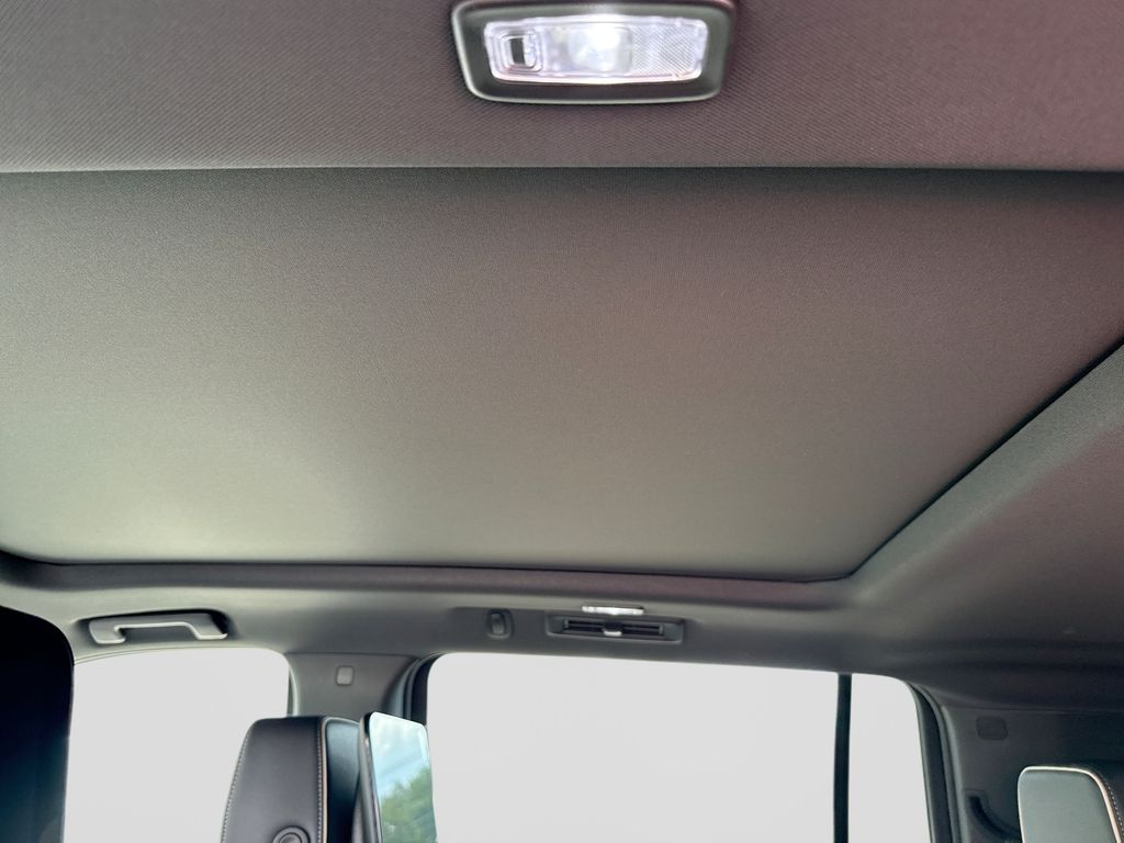 2026 GMC Yukon XL Elevation - Photo 38