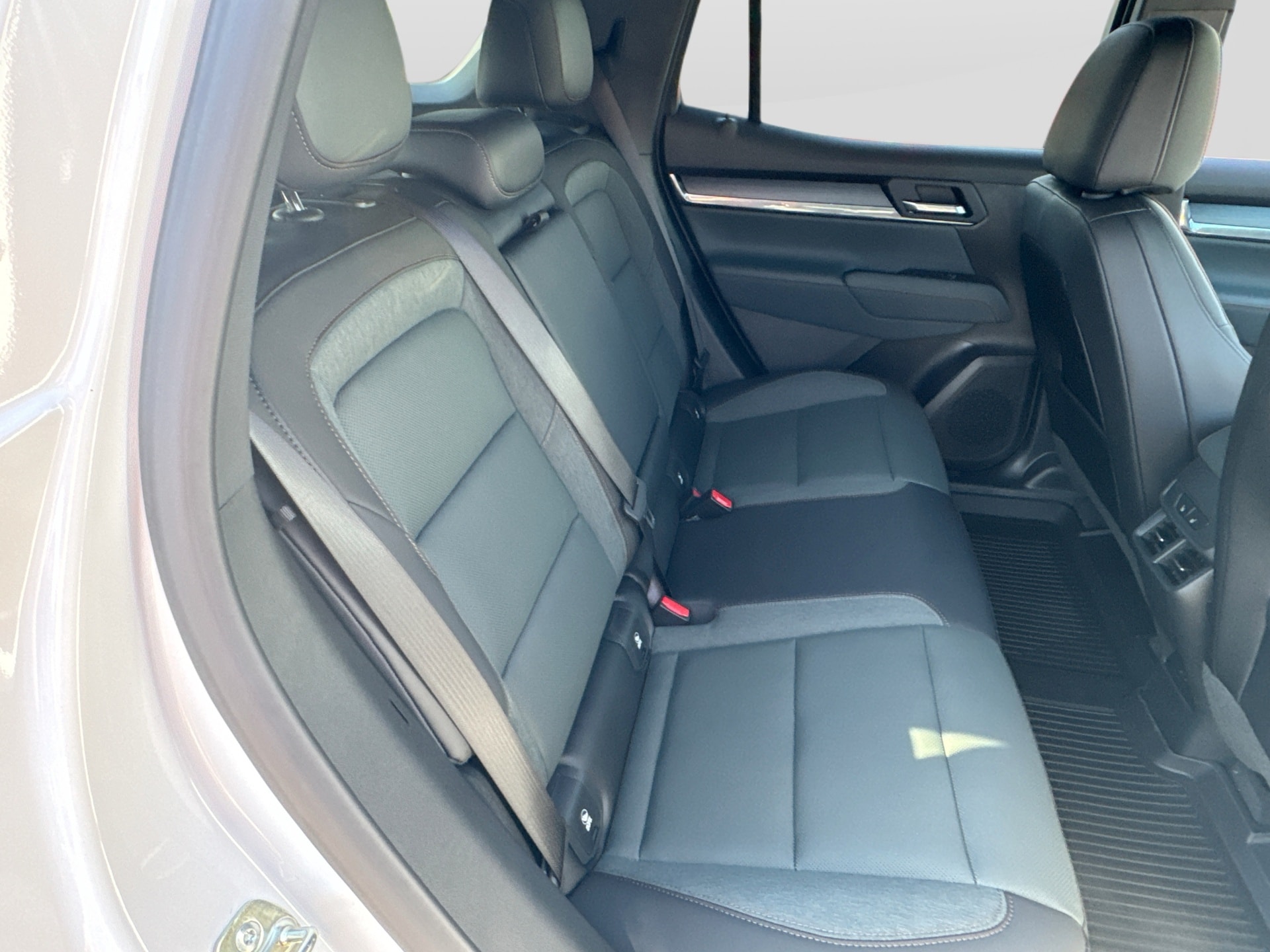 2026 GMC Terrain AT4 - Photo 30