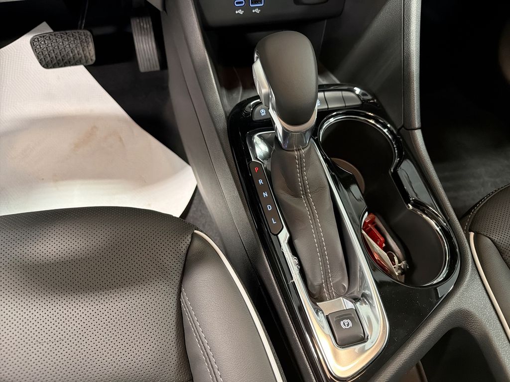 2026 Buick Encore GX Avenir - Photo 25