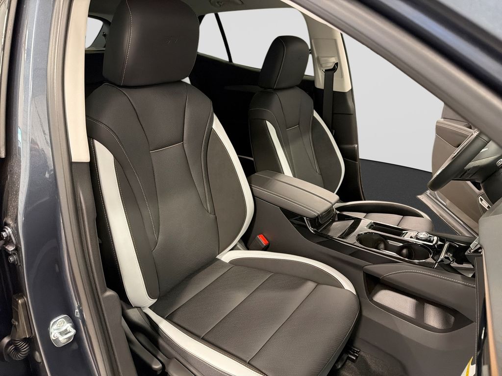 2026 Buick Envision Sport Touring - Photo 25