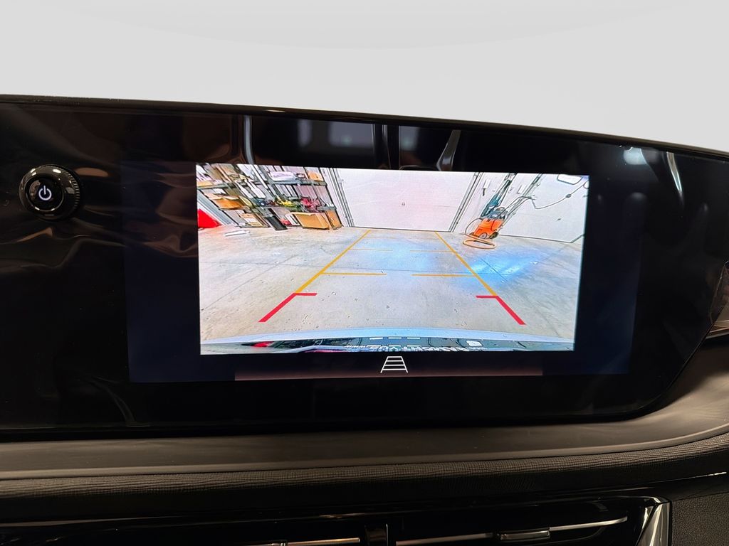 2026 Buick Envista Sport Touring - Photo 21