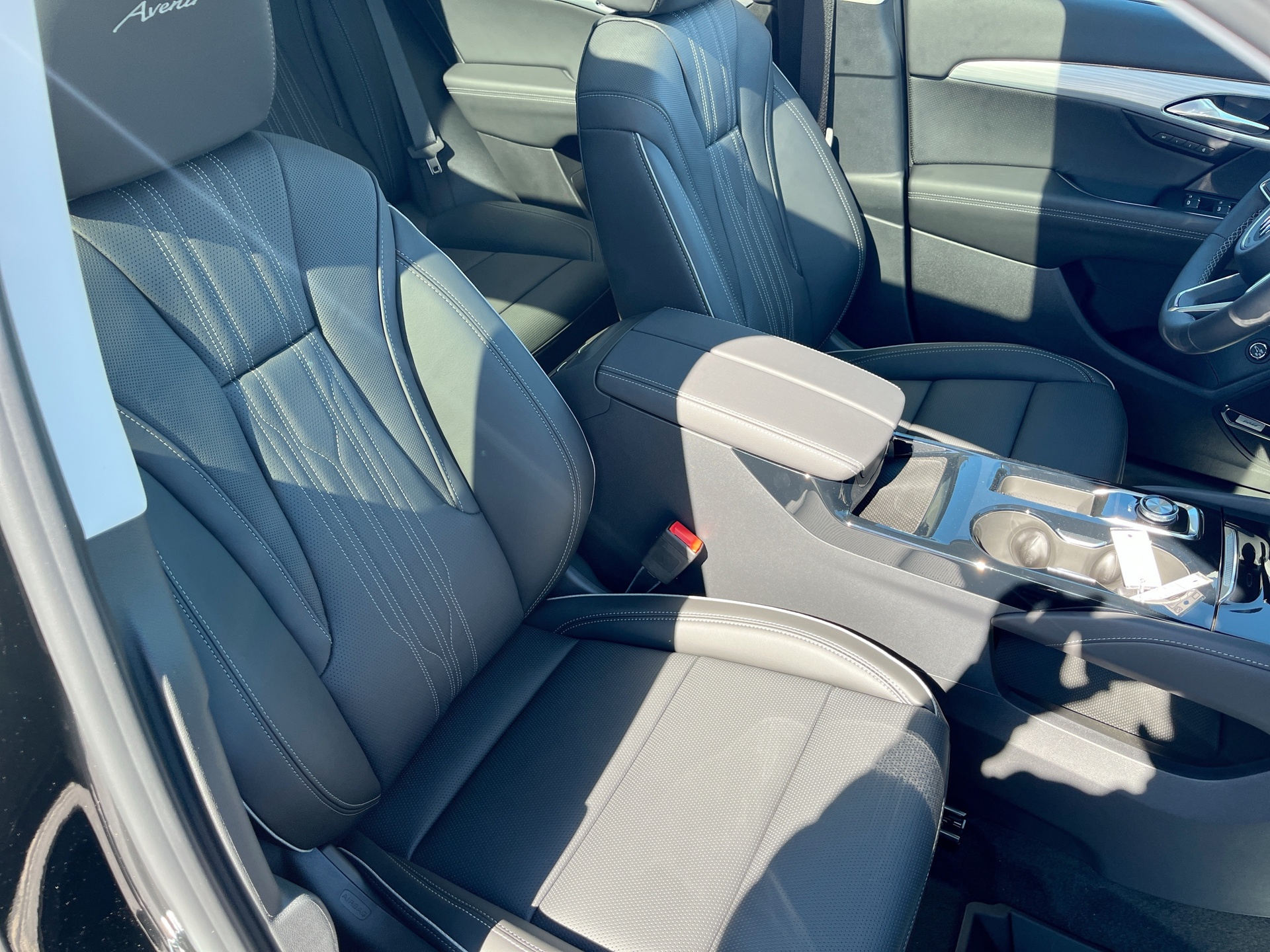 2026 Buick Envision Avenir - Photo 30