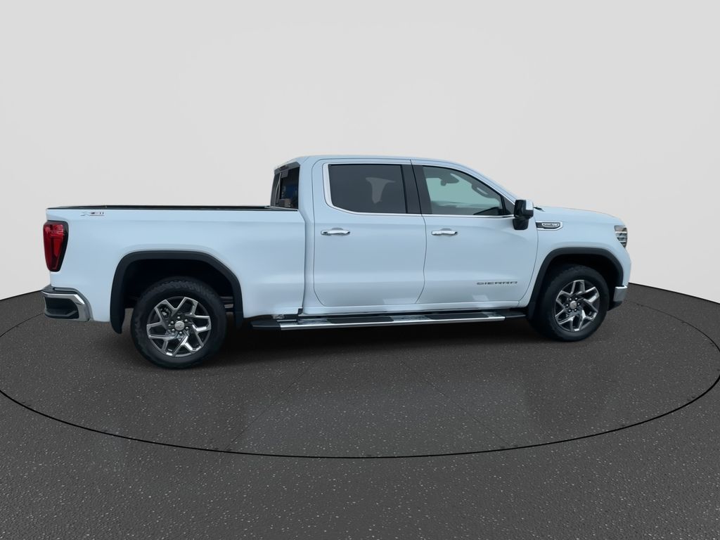 2026 GMC Sierra 1500 SLT - Photo 9