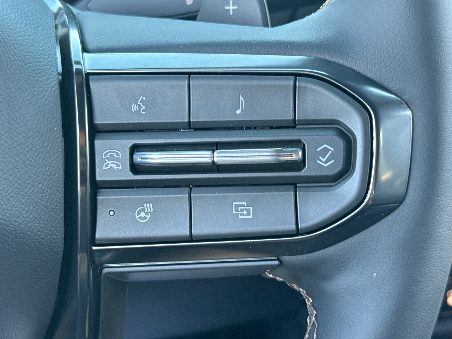 2026 GMC Terrain AT4 - Photo 20