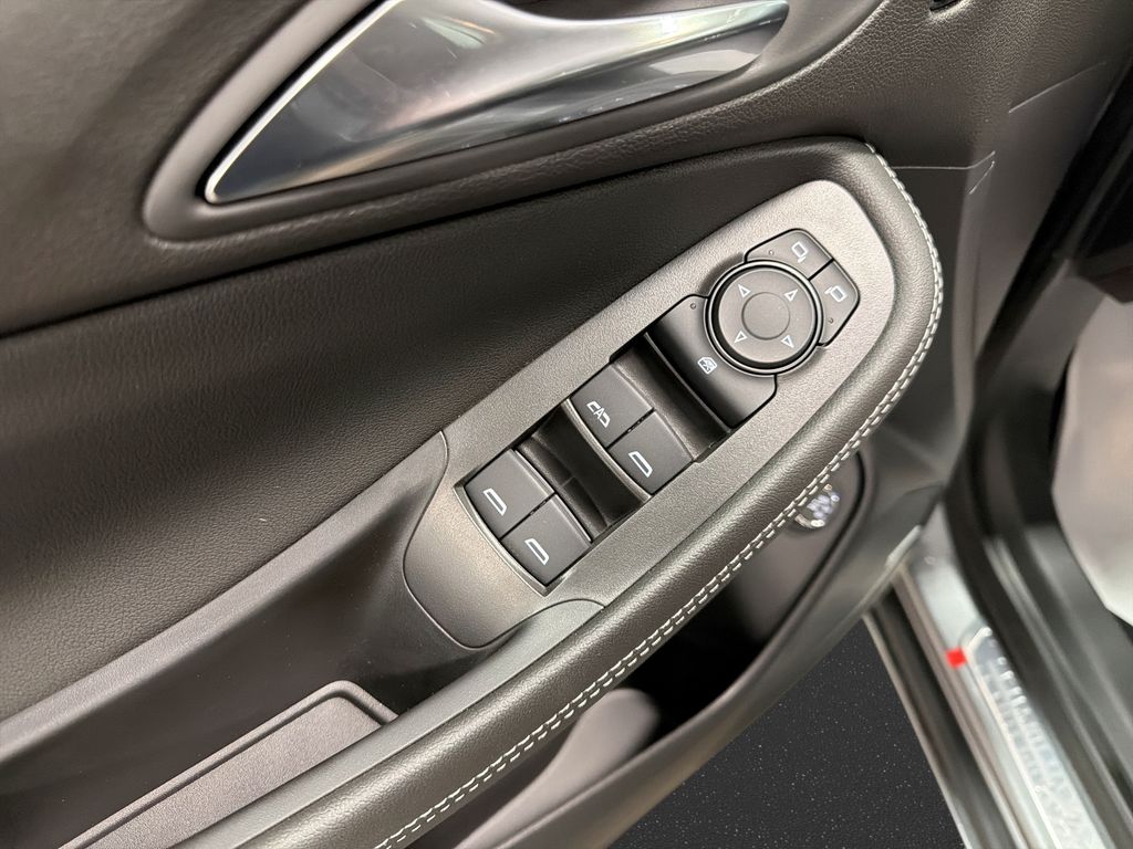 2026 Buick Encore GX Avenir - Photo 16