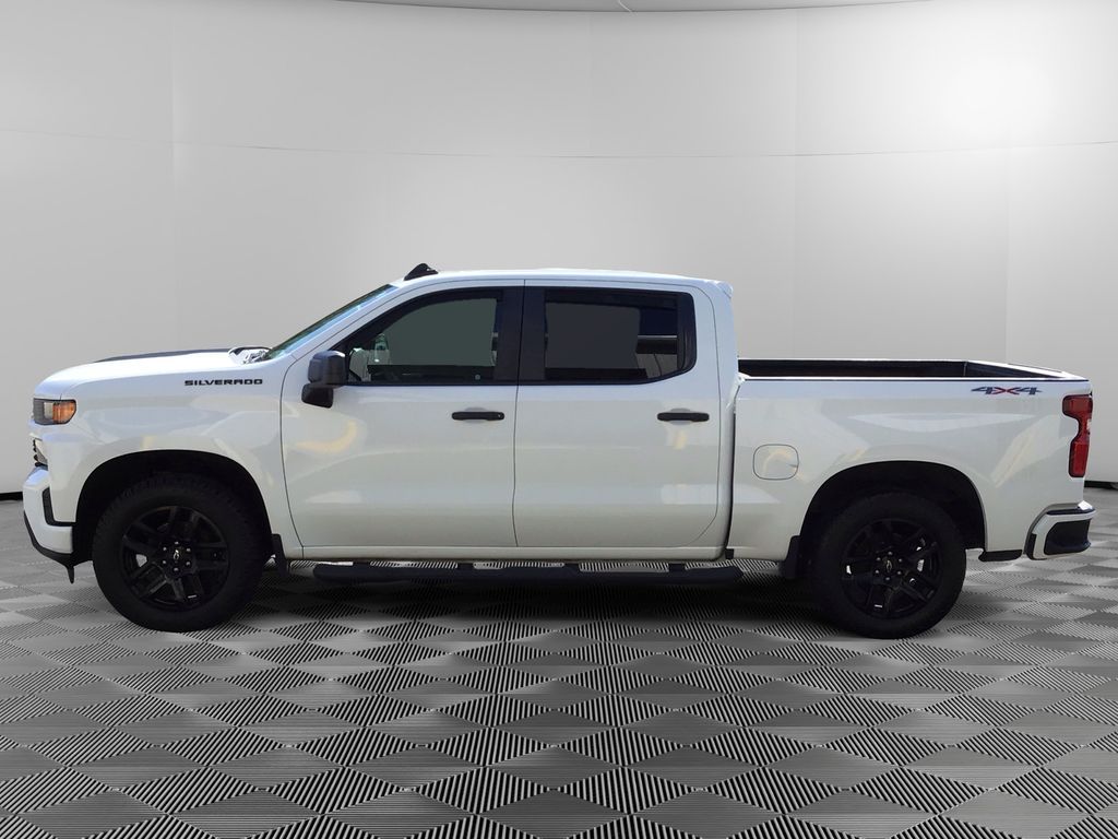 2020 Chevrolet Silverado 1500 Custom photo 4
