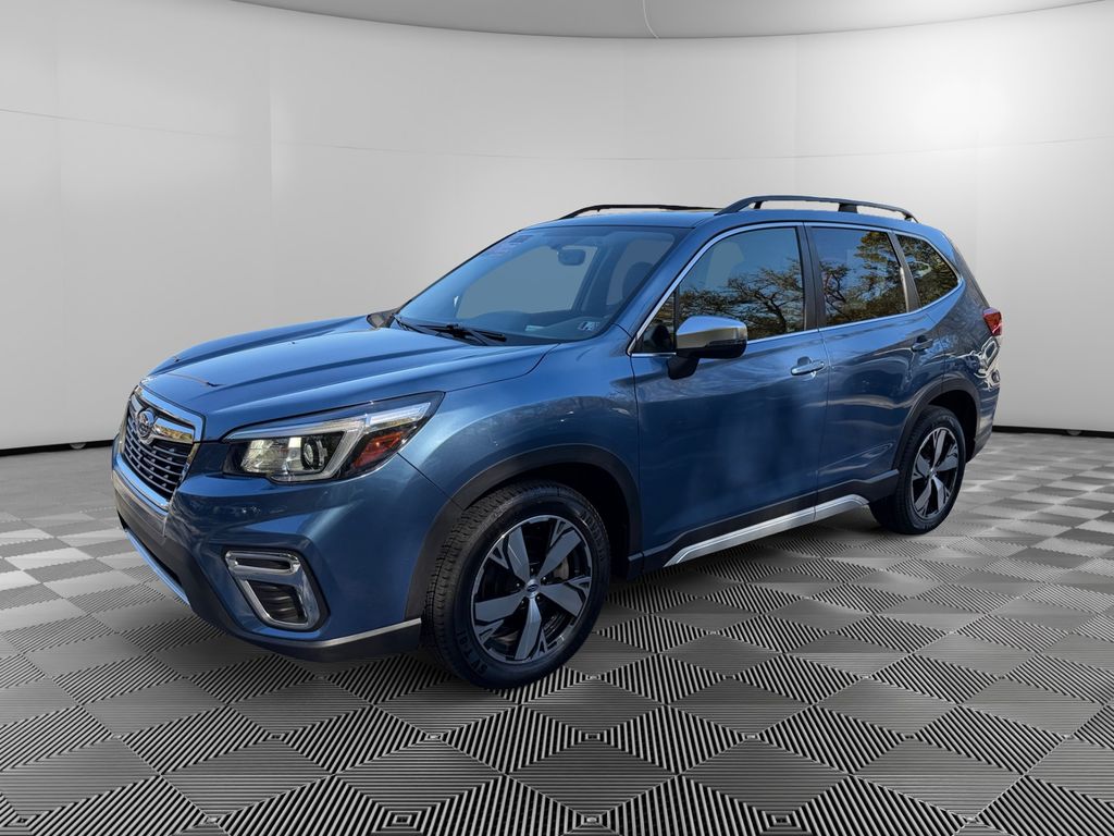 2020 Subaru Forester Touring photo 3