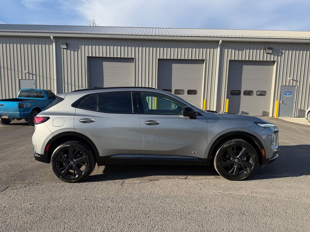 2026 Buick Envision Sport Touring - Photo 31