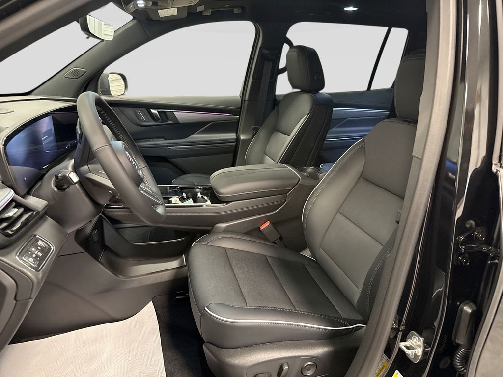 2026 Buick Enclave Preferred - Photo 13