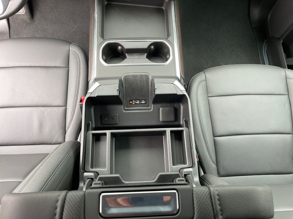 2026 GMC Sierra 3500HD SLT - Photo 21