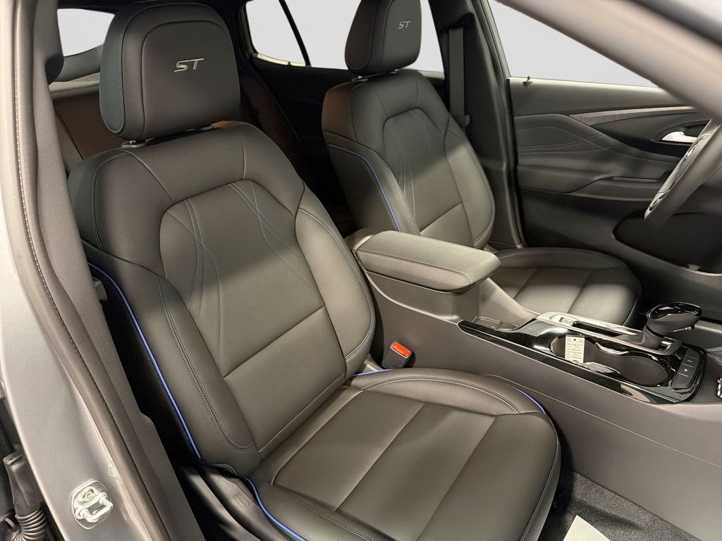 2026 Buick Envista Sport Touring - Photo 24