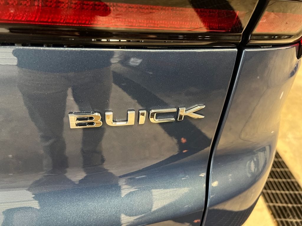 2026 Buick Enclave Preferred - Photo 12