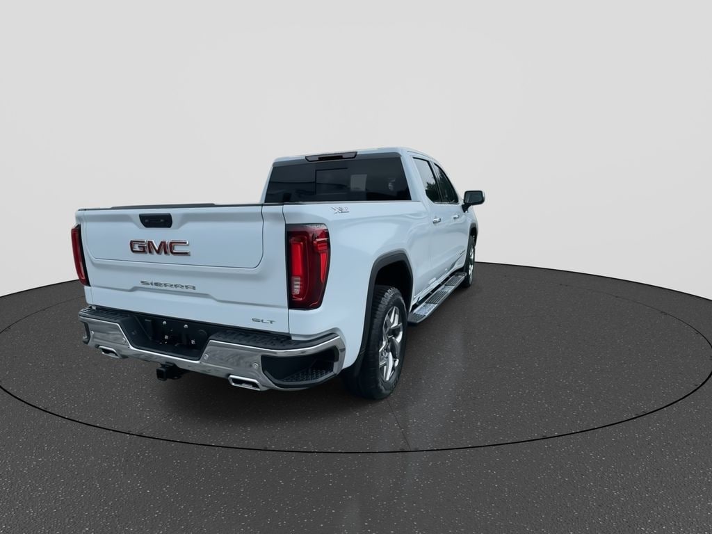2026 GMC Sierra 1500 SLT - Photo 8