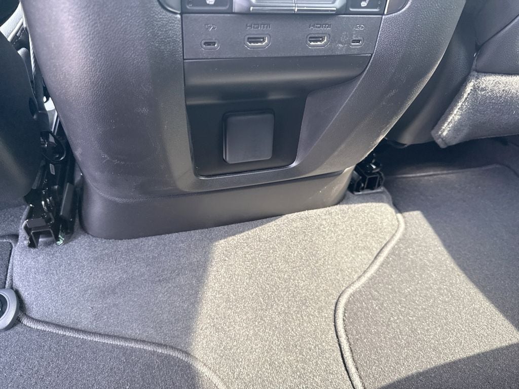 2026 GMC Yukon XL Elevation - Photo 36