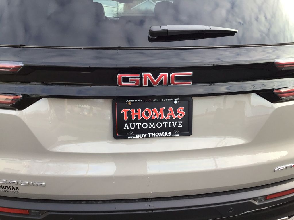 2026 GMC Acadia AT4 - Photo 12