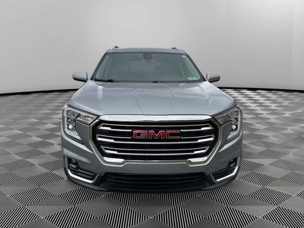 Used 2024 GMC Terrain SLT SUV
