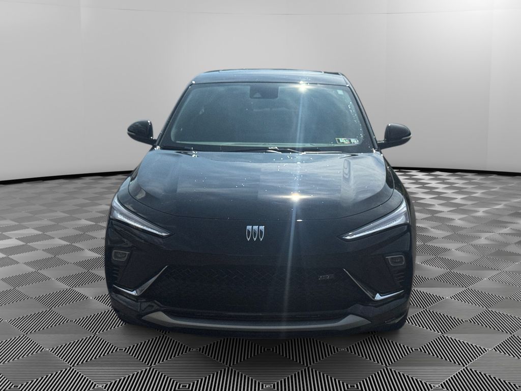 2025 Buick Envista ST photo 2