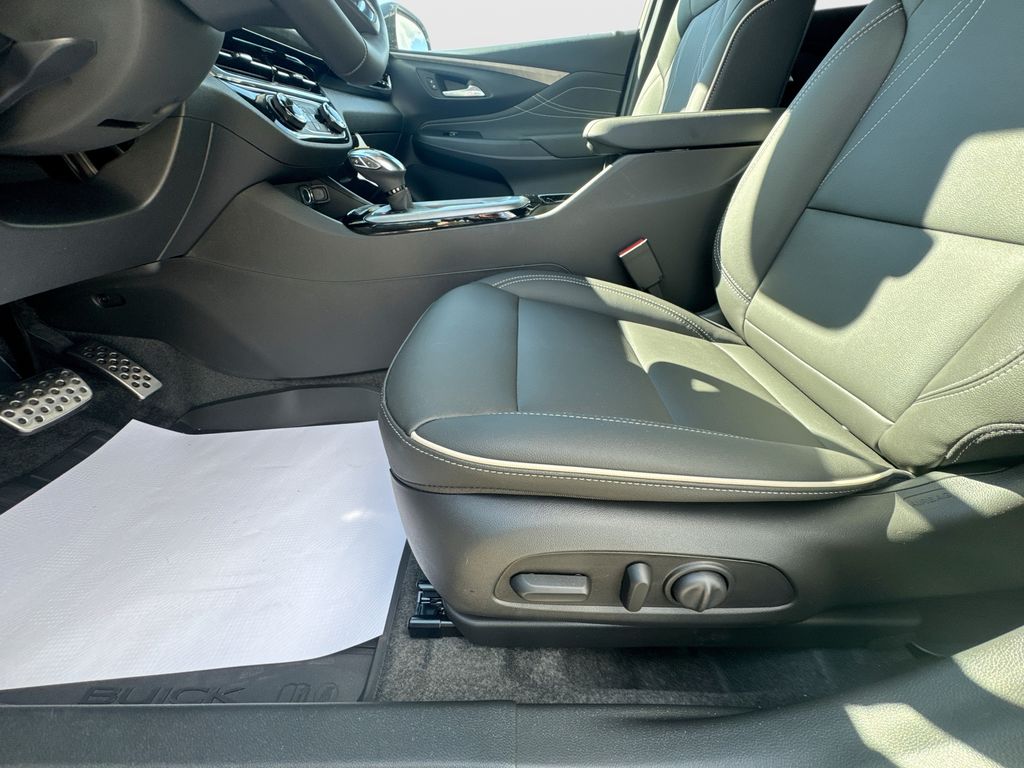 2026 Buick Envista Sport Touring - Photo 16