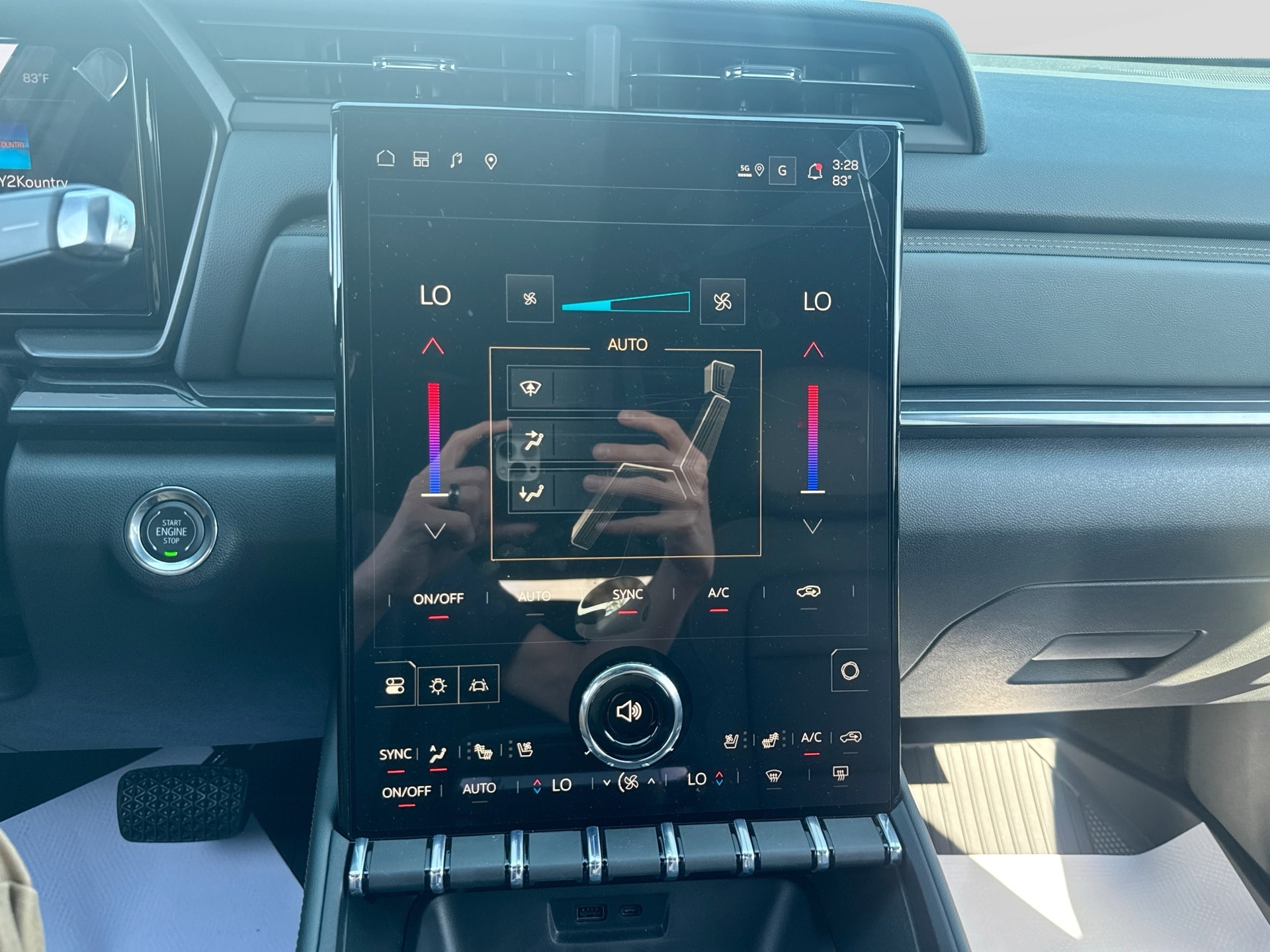 2026 GMC Terrain AT4 - Photo 26