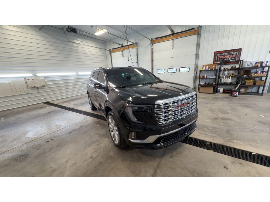 Used 2024 GMC Acadia Denali SUV